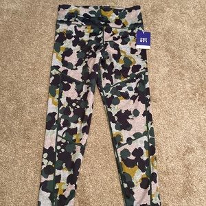 Large Joy Lab Workout Pants